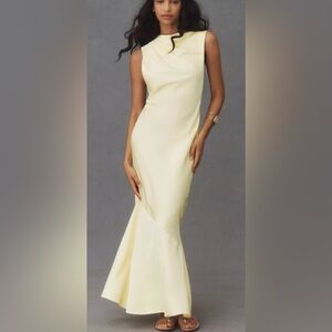 Elegant Cream Sleeveless Dress